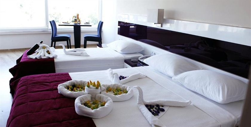 Imagen de la habitación del Hotel Tourist Antalya. Foto 9