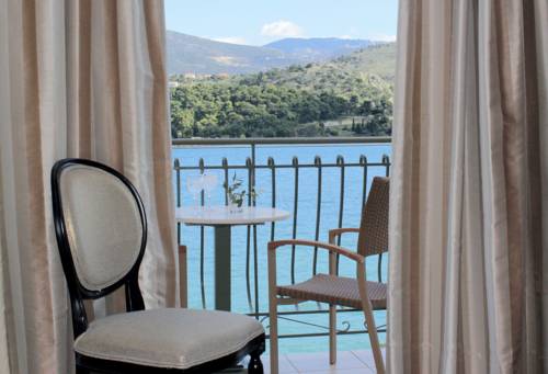 Imagen de la habitación del Hotel Tourist, Argostoli. Foto 2