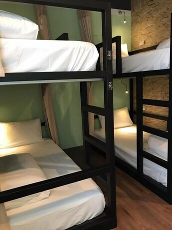 Imagen de la habitación del Hotel Tourist Bunny. Foto 18