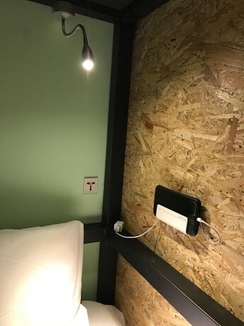 Imagen de la habitación del Hotel Tourist Bunny. Foto 31