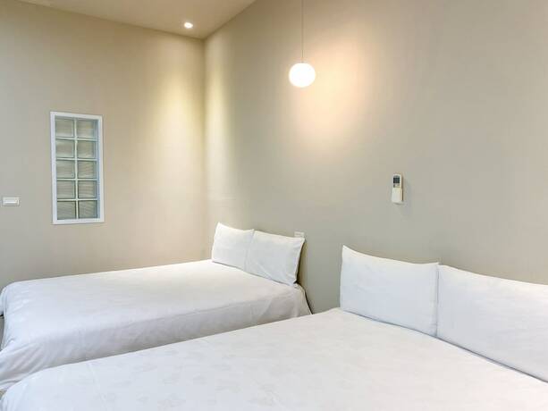 Imagen de la habitación del Hotel Tourist Home BandB. Foto 12