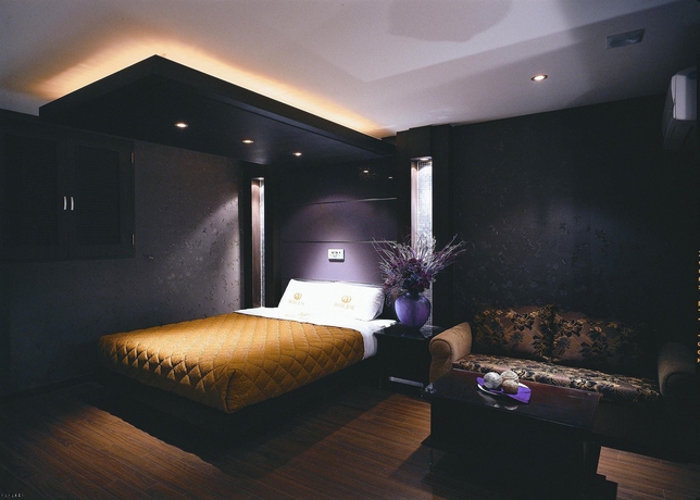 Imagen de la habitación del Hotel Tourist June. Foto 3