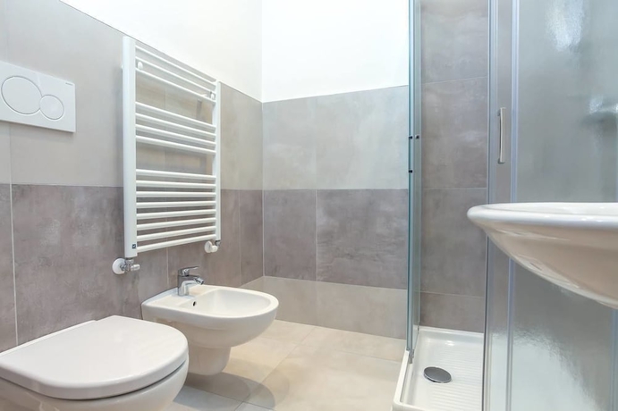 Imagen de la habitación del Hotel Tourist Meuble. Foto 18