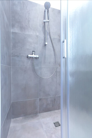 Imagen de la habitación del Hotel Tourist Meuble. Foto 19