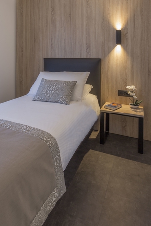 Imagen de la habitación del Hotel Tourist, Milland - Millan. Foto 10