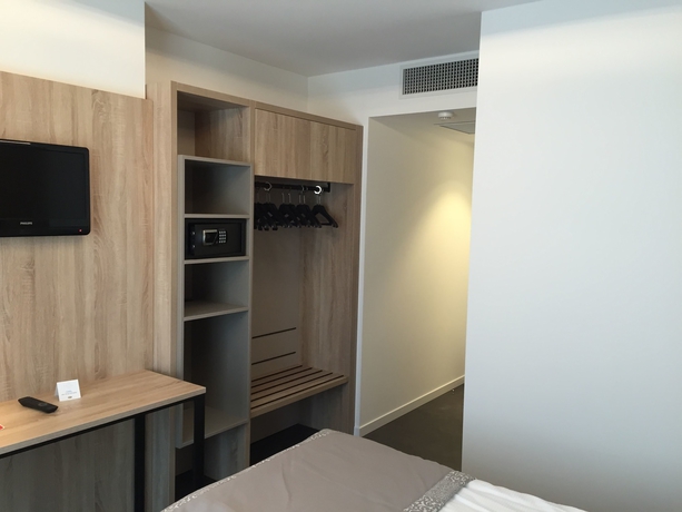 Imagen de la habitación del Hotel Tourist, Milland - Millan. Foto 14