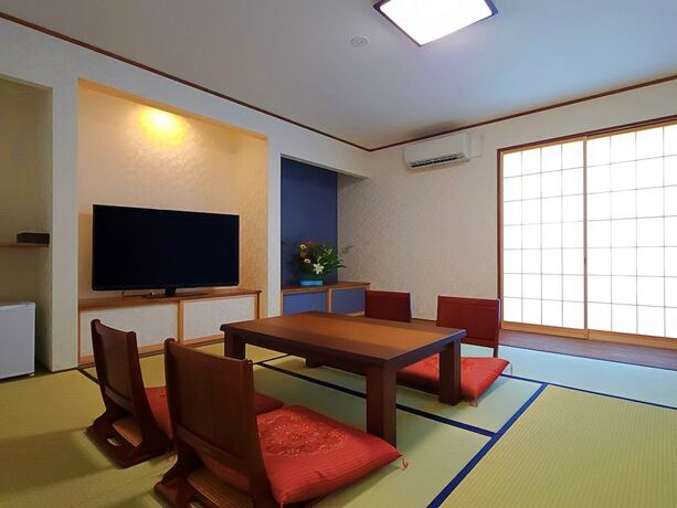 Imagen de la habitación del Hotel Tourist Minowa. Foto 37