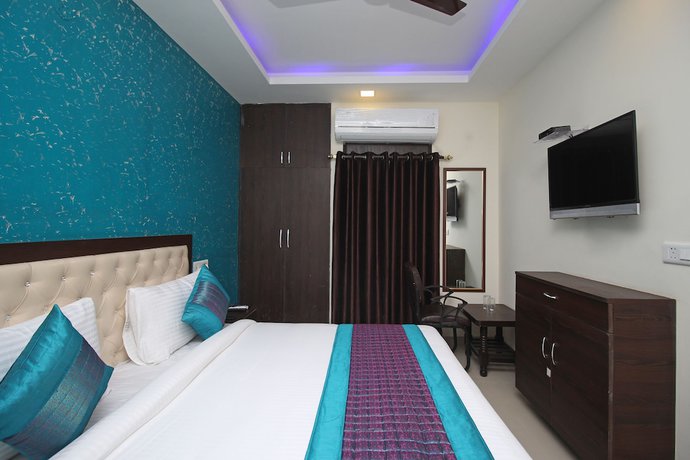 Imagen de la habitación del Hotel Tourist Palace Near Delhi Airport. Foto 10