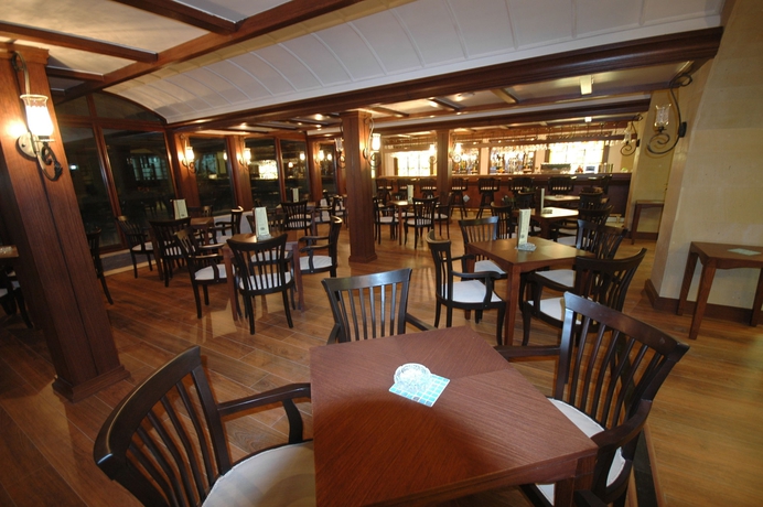 Imagen del bar/restaurante del Hotel Tourist Resort Cappadocia. Foto 3