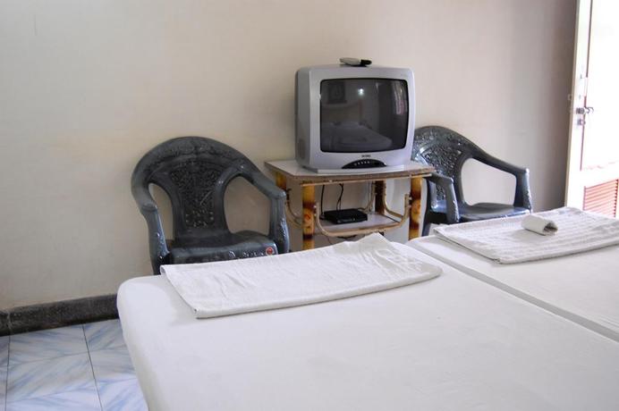 Imagen de la habitación del Hotel Tourist Rest House. Foto 3