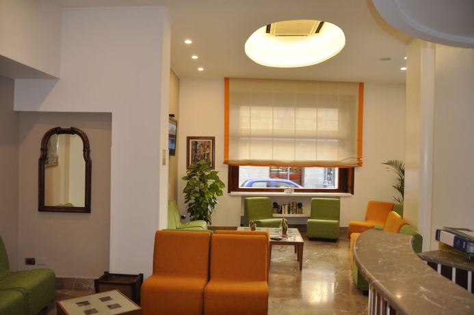 Imagen de los interiores del Hotel Tourist, Sorrento. Foto 12