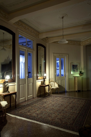 Imagen de los interiores del Hotel Tourist, Tesalonica. Foto 13