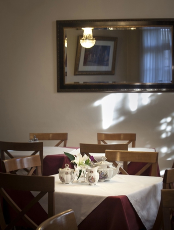 Imagen del bar/restaurante del Hotel Tourist, Tesalonica. Foto 2