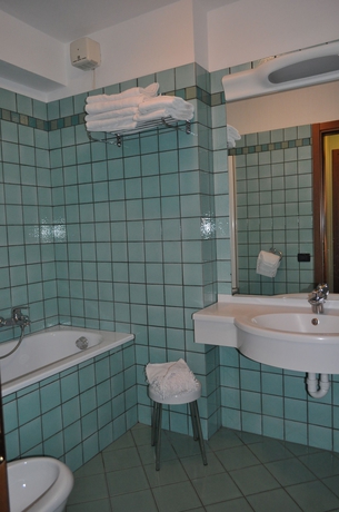 Imagen de la habitación del Hotel Tourist, Valtournenche. Foto 3