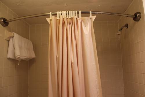 Imagen de la habitación del Hotel Tourway Inn. Foto 15