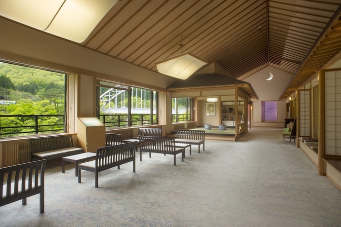 Imagen de los interiores del Hotel Touryukan. Foto 19