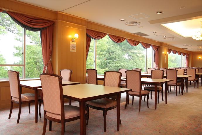 Imagen del bar/restaurante del Hotel Towadako Lakeview Hotel. Foto 8