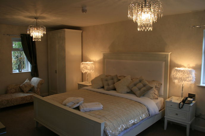 Imagen de la habitación del Hotel Tower House. Foto 4