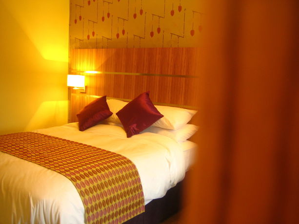 Imagen de la habitación del Hotel Tower House. Foto 11