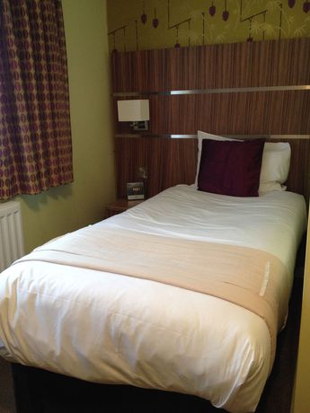 Imagen de la habitación del Hotel Tower House, Halifax. Foto 9
