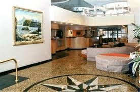 Imagen de los interiores del Hotel Tower Icara&iacute;. Foto 4