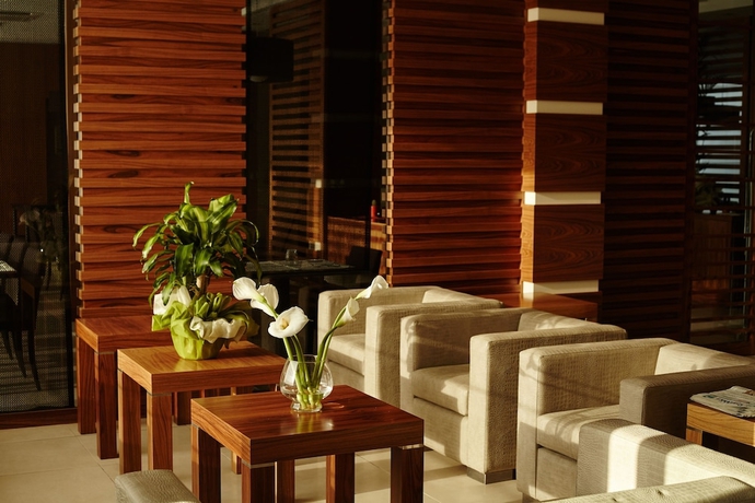 Imagen de los interiores del Hotel Tower Inn Pisa Valdera. Foto 18