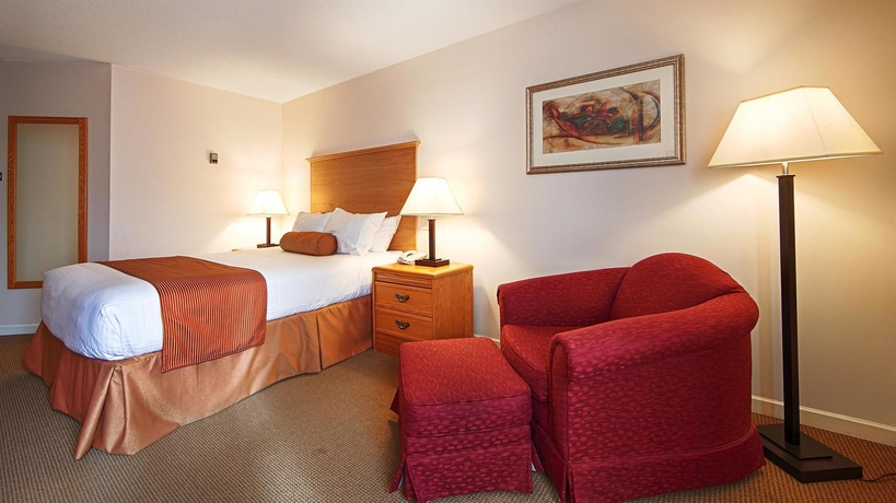 Imagen de la habitación del Hotel Tower Inn and Suites. Foto 9