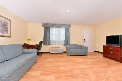 Imagen de la habitación del Hotel Tower Inn and Suites Of Guilford - Madison. Foto 13
