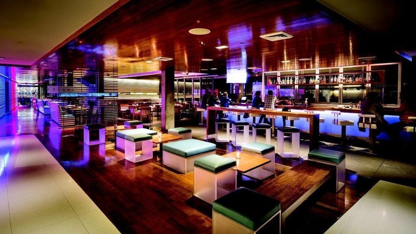 Imagen del bar/restaurante del Hotel Tower23. Foto 4