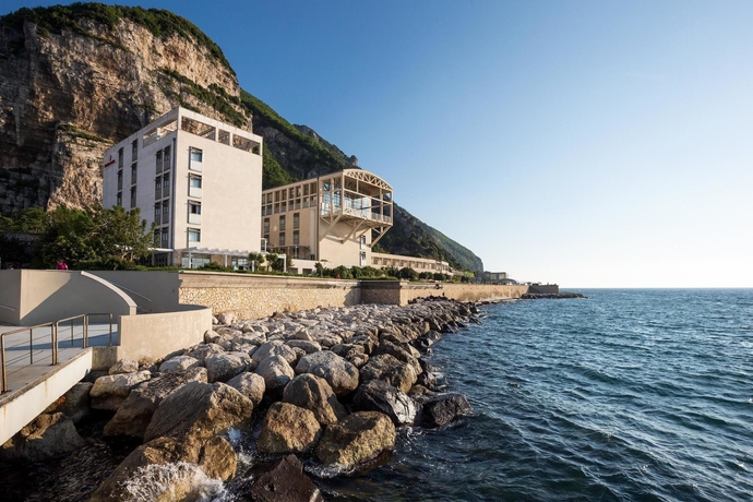 Imagen de los exteriores del Hotel Towers Stabiae Sorrento Coast. Foto 11