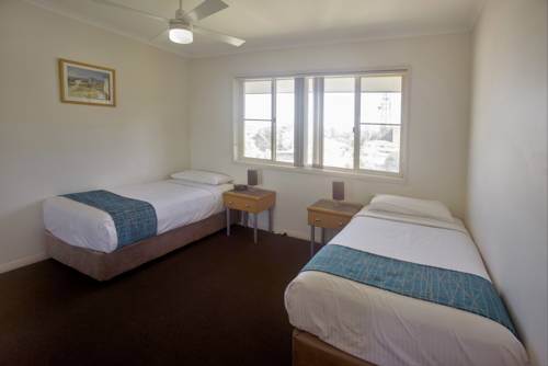 Imagen de la habitación del Hotel Town Beach Beachcomber Resort. Foto 2