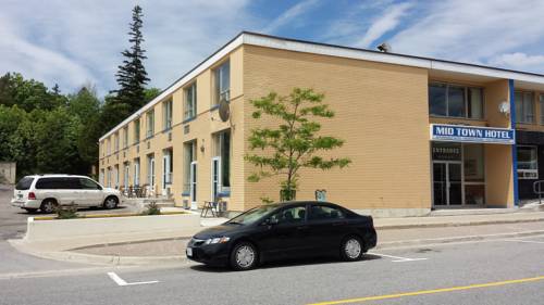 Imagen de la habitación del Hotel Town Centre Hotel. Foto 2