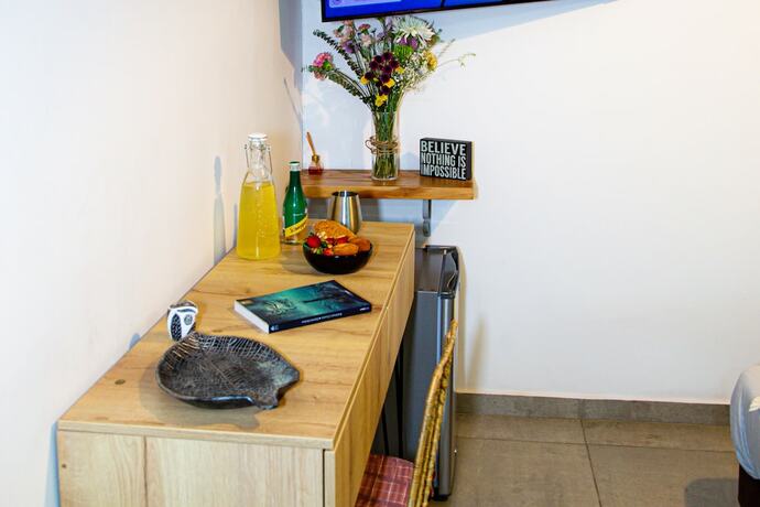 Imagen general del Hotel Town House Jiwa in Provenza. Foto 3