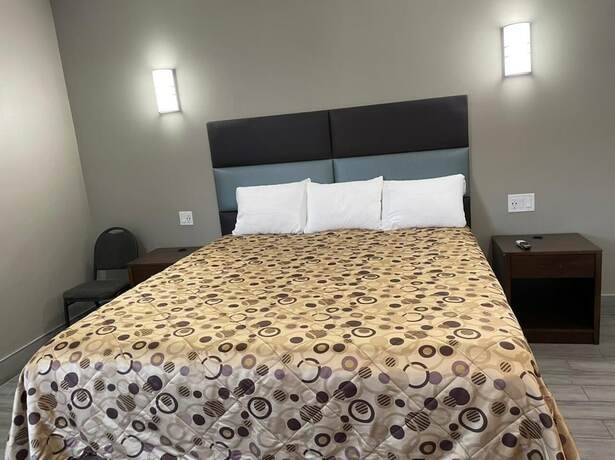 Imagen de la habitación del Hotel Town House Motel, Lynwood. Foto 17