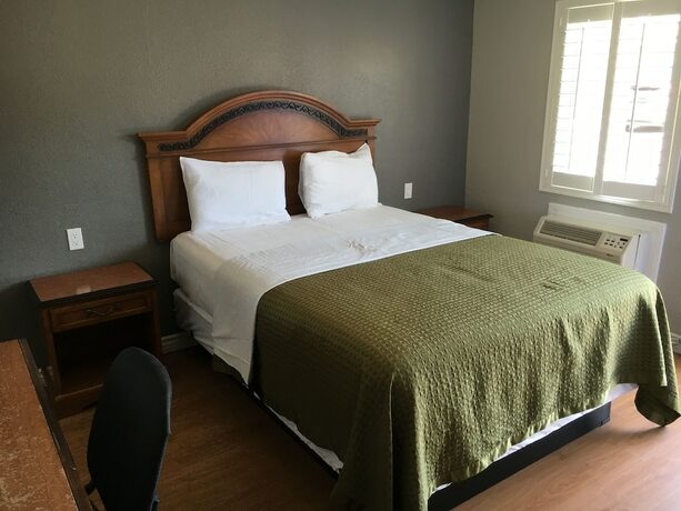 Imagen de la habitación del Hotel Town House Motel, Lynwood. Foto 18