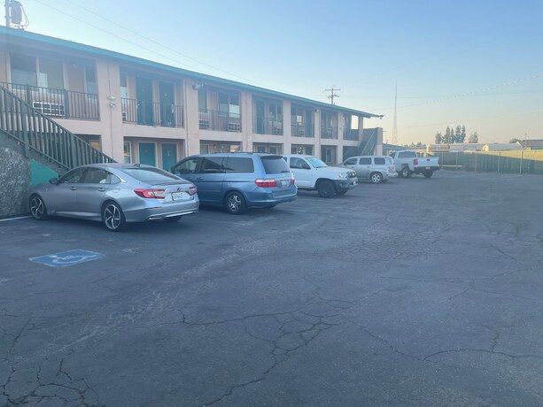 Imagen general del Hotel Town House Motel, Sanger. Foto 8