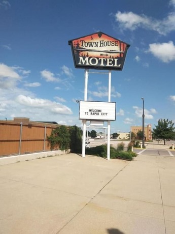 Imagen general del Hotel Town House Motel and Pool near Mt. Rushmore. Foto 1