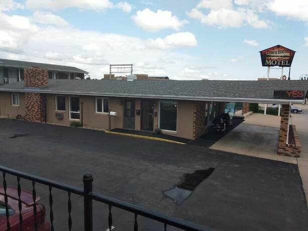 Imagen general del Hotel Town House Motel and Pool near Mt. Rushmore. Foto 6