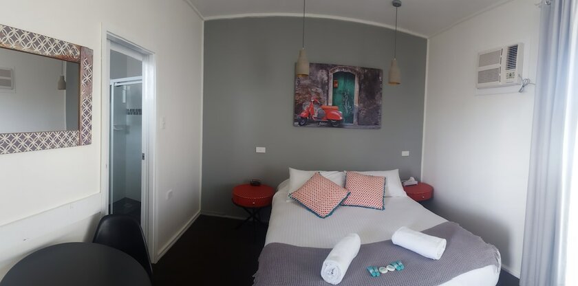 Imagen general del Hotel Town House Motor Inn, Young. Foto 3