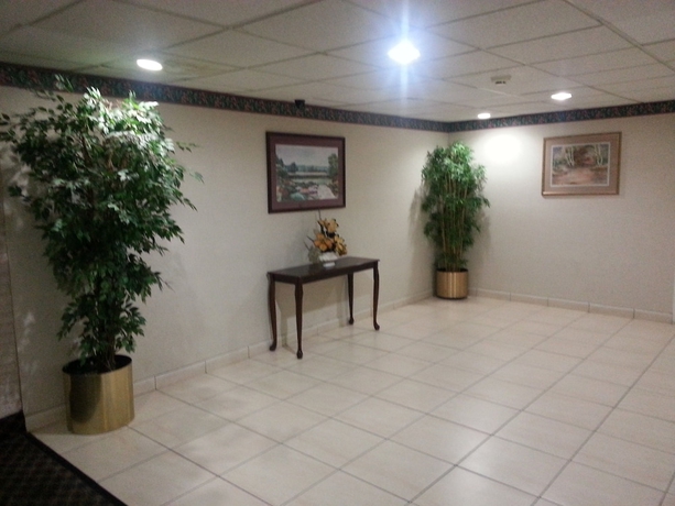 Imagen de los interiores del Hotel Town Inn and Suites South Plainfield-piscataway. Foto 13