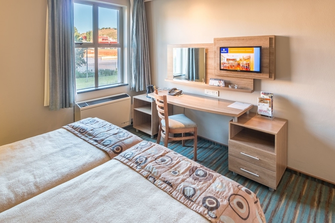 Imagen de la habitación del Hotel Town Lodge Roodepoort. Foto 10