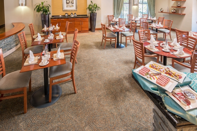 Imagen del bar/restaurante del Hotel Town Lodge Roodepoort. Foto 4
