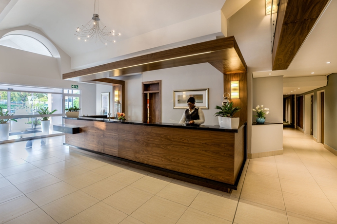 Imagen de los interiores del Hotel Town Lodge Waterfall, Midrand. Foto 12