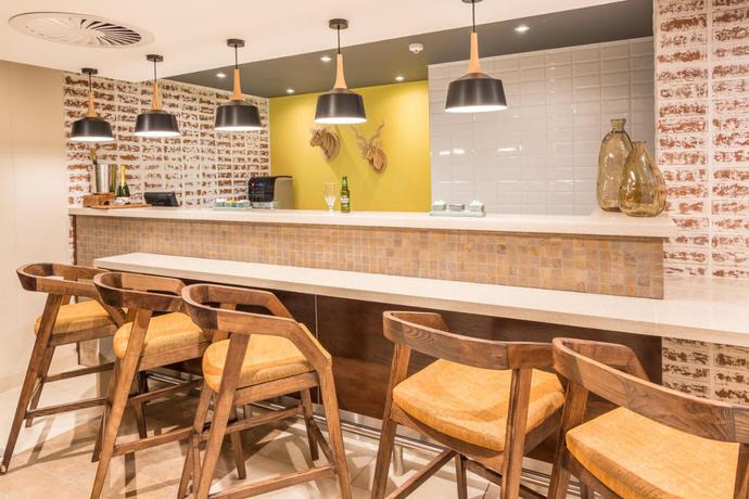 Imagen de los interiores del Hotel Town Lodge Windhoek. Foto 8