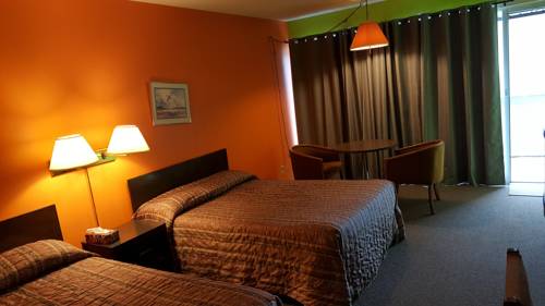 Imagen de la habitación del Hotel Town N Country Motor Inn. Foto 5
