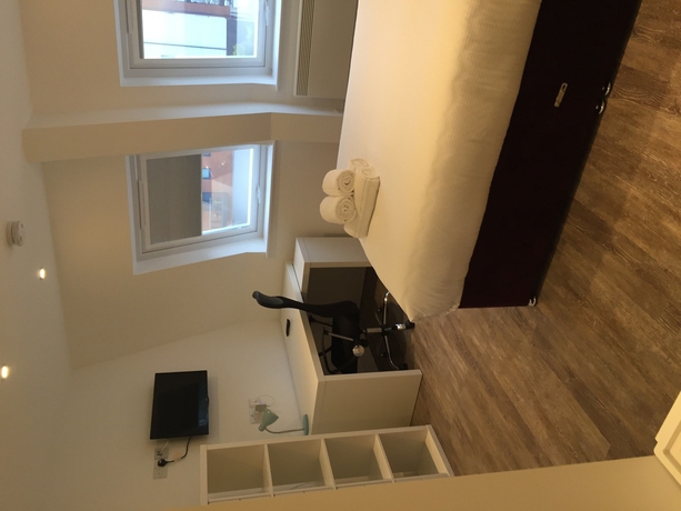 Imagen de la habitación del Hotel Town Or Country-canute Studio. Foto 4