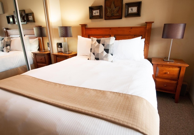 Imagen de la habitación del Hotel Town Plaza By Mountainview. Foto 7