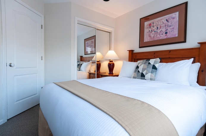 Imagen de la habitación del Hotel Town Plaza By Mountainview. Foto 8