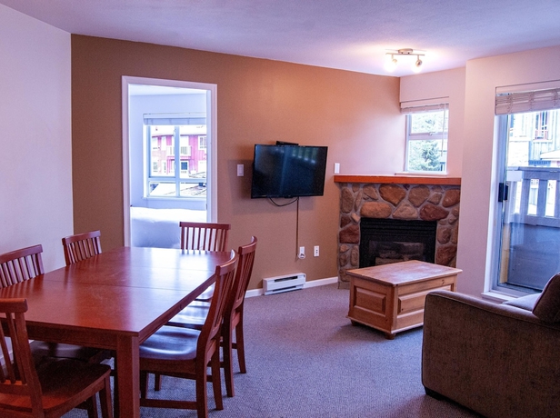 Imagen de la habitación del Hotel Town Plaza By Mountainview. Foto 12