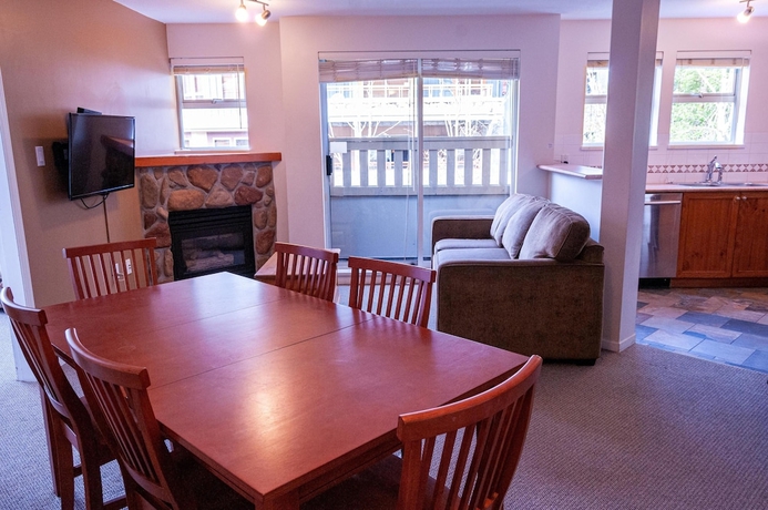 Imagen de la habitación del Hotel Town Plaza By Mountainview. Foto 13